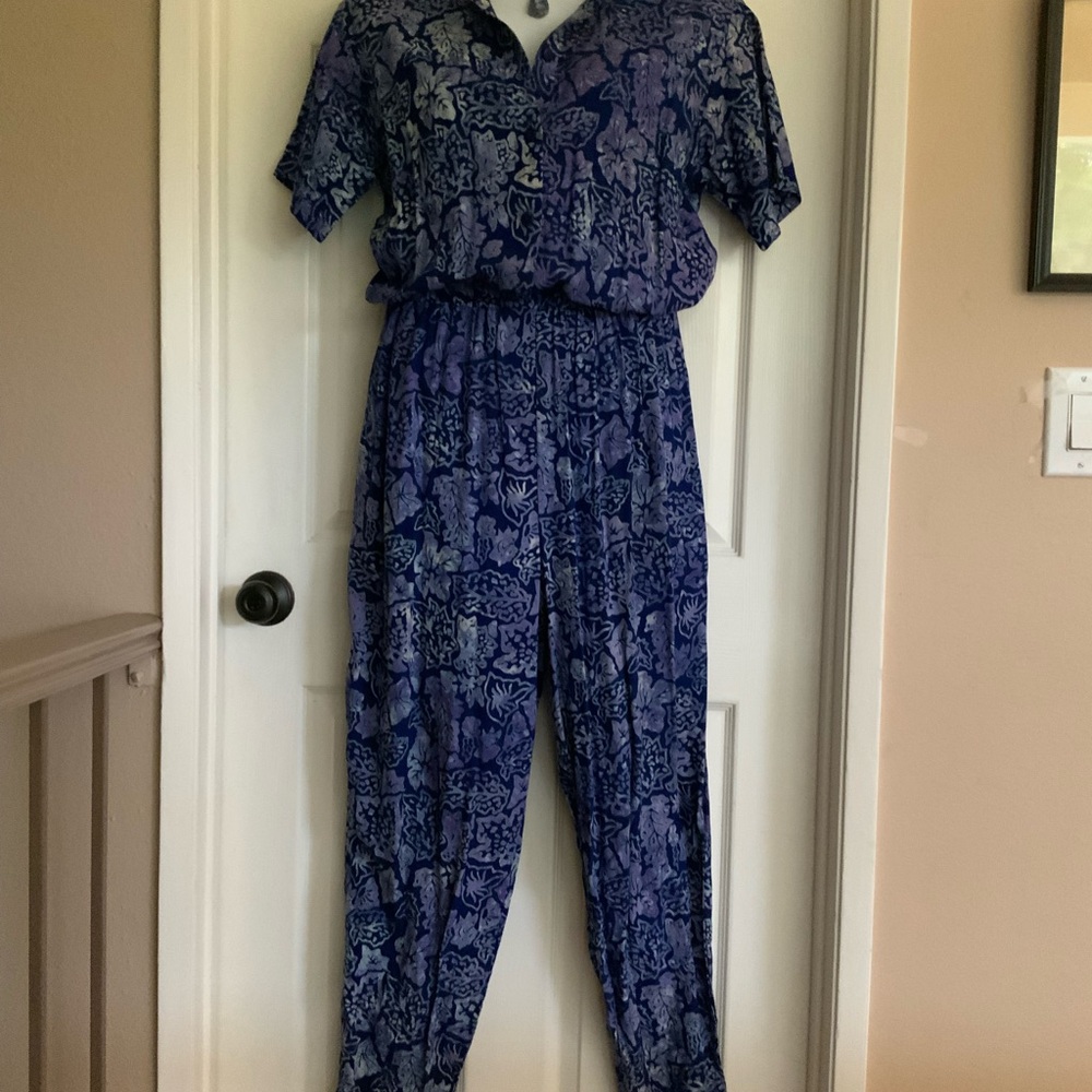 NWOT..RUM REGGAE…batik jumpsuit